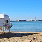 Plaza De La Luz Lägenhetshotell Cádiz