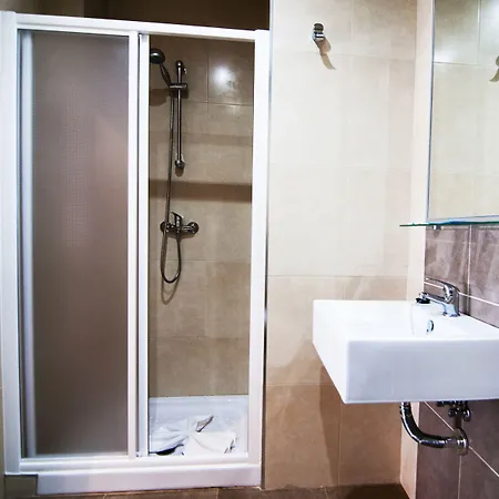 Aparthotel Plaza De La Luz Cadice