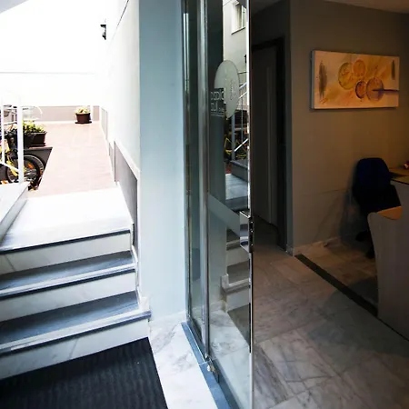 Aparthotel Plaza De La Luz 4*