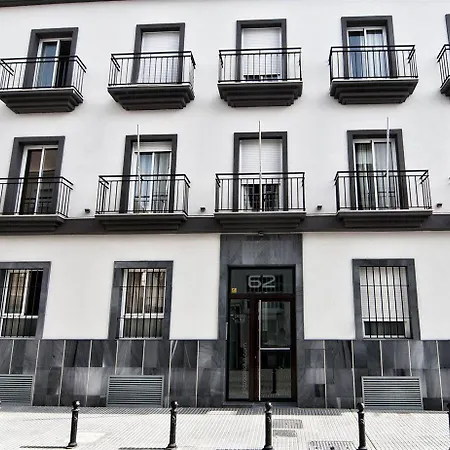 Aparthotel Plaza De La Luz Cadice