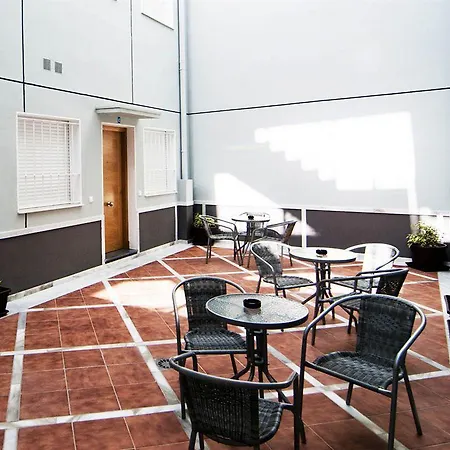 Aparthotel Plaza De La Luz Cadice